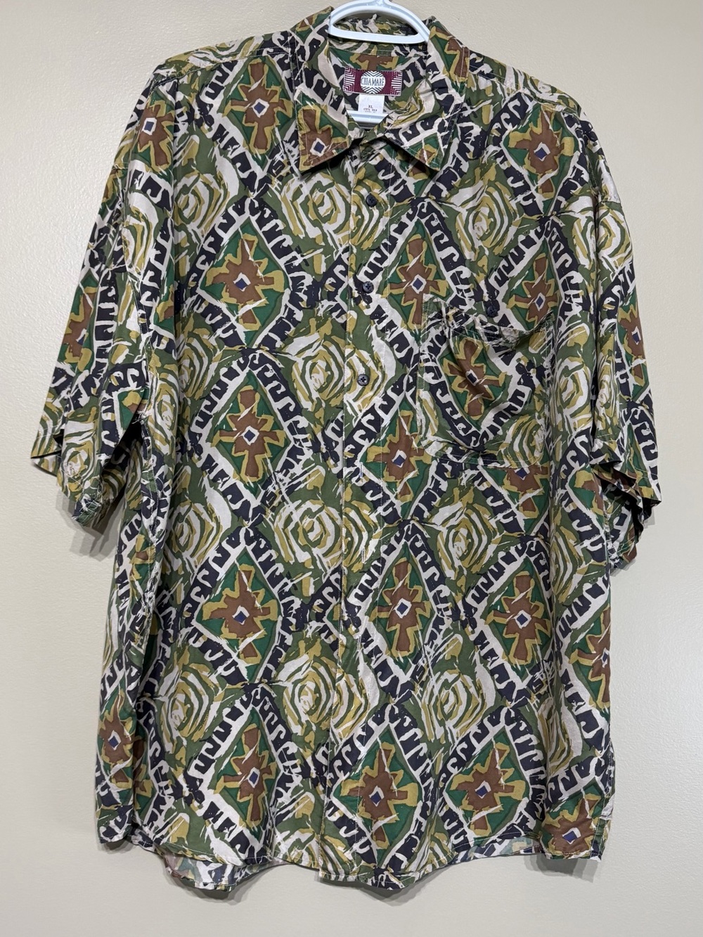 Vintage 90’s Chia Mare 100% Silk Abstract Button Up